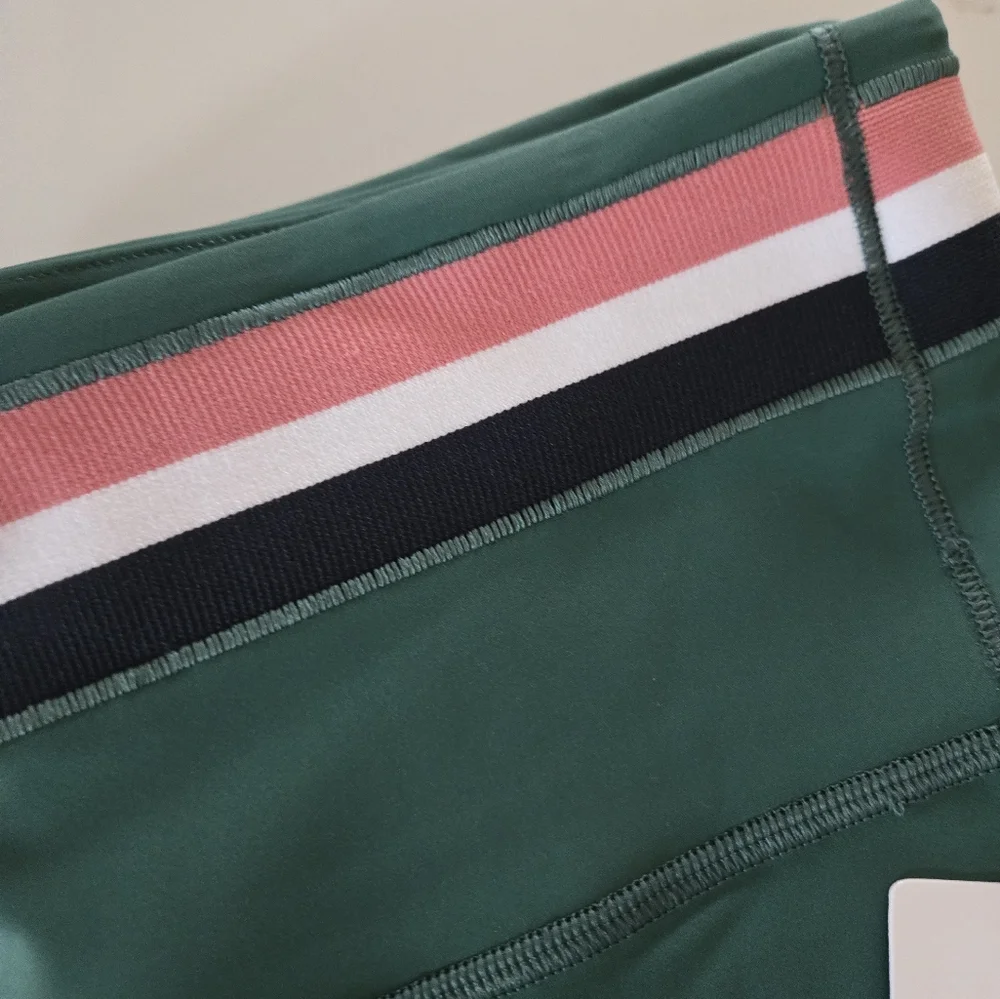 NWT Interval Stash 7/8 Stripe Tight